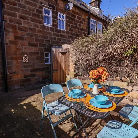 Holiday home Navigators Rest *
