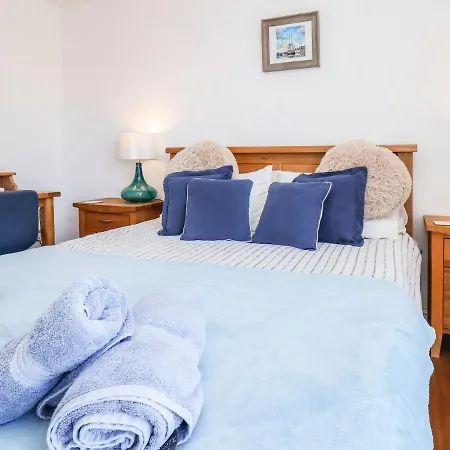 Holiday home Navigators Rest *