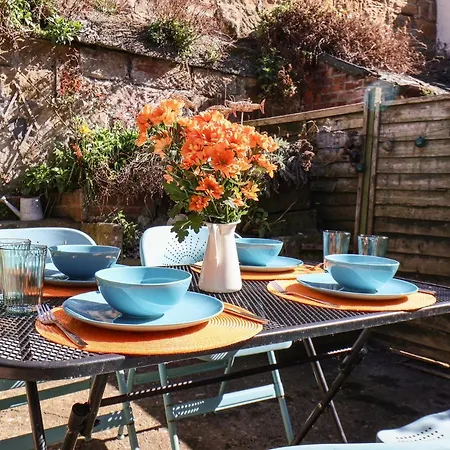 Navigators Rest * Whitby